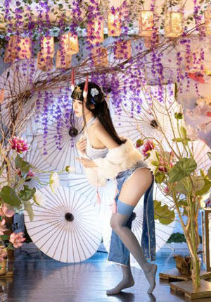 西西裸体美女GOGO大尺度限道_BD高清完整版