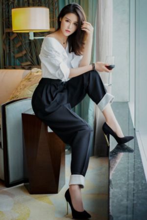 亚洲一区二区三区高清在线看_720视频大全
