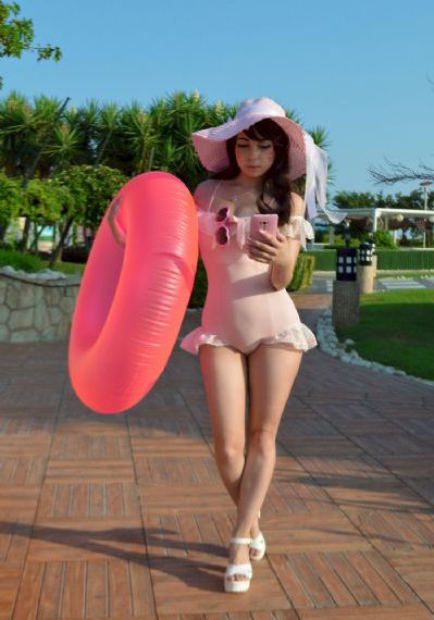 网上看女性受刑的图片的原因_720超清免费观看