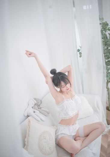 欧美日韩精品自在线拍_高清免费观看视频