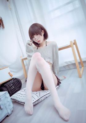 我帮妺妺洗澡忍不住c了她国小_BD韩语全集免费播放