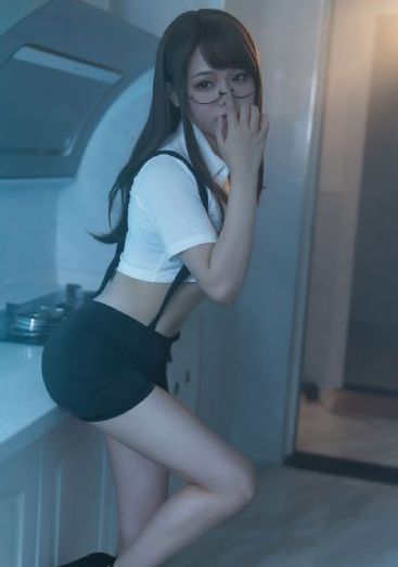 李采潭无码片_英文版字幕